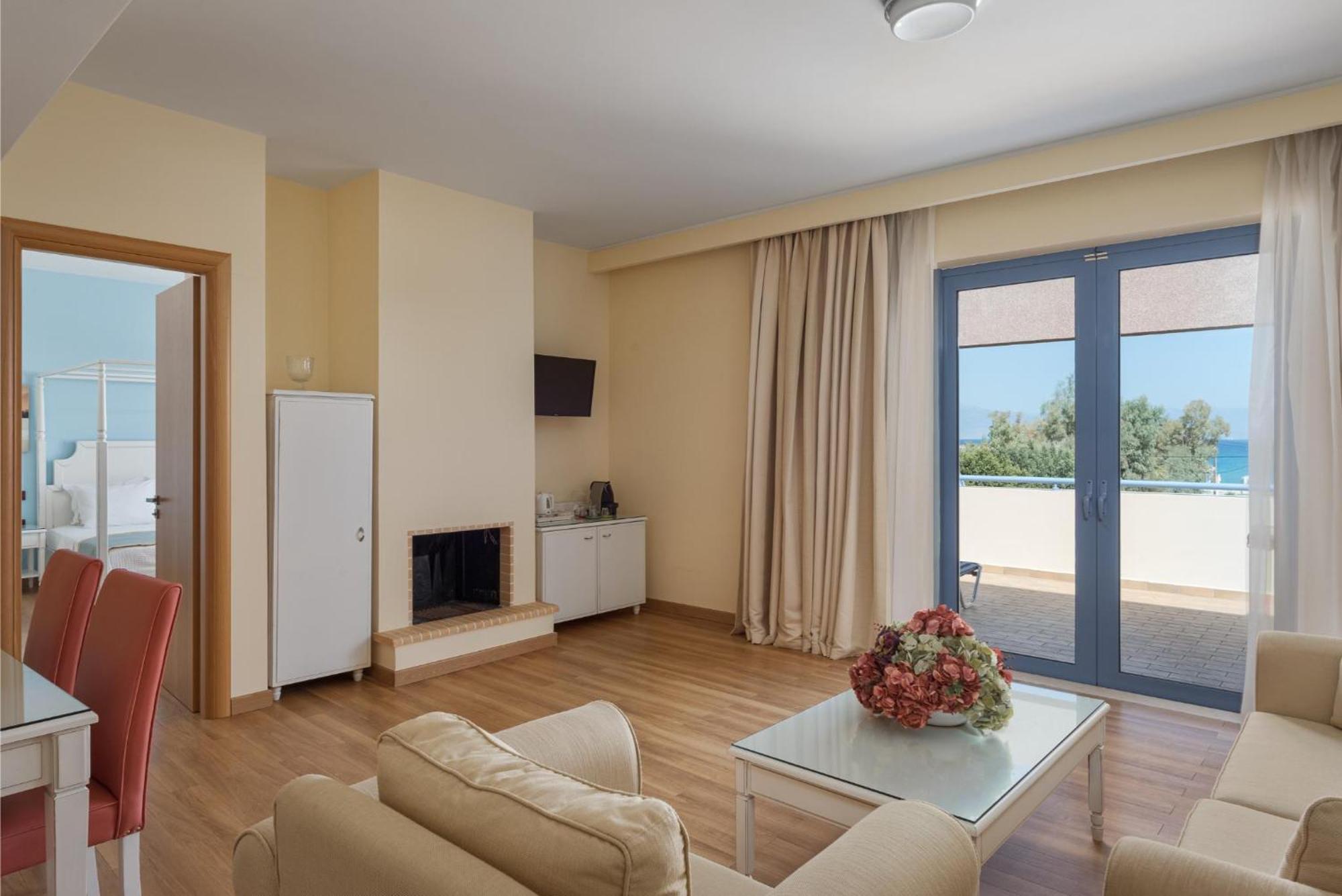 Alkyon Resort Hotel & Spa Vrahati الغرفة الصورة